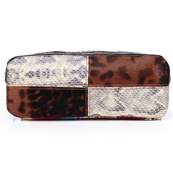 Bright Genuine Leather Small Crossbody Bag With Random Colorful Unique Color - Picture 6 of 8